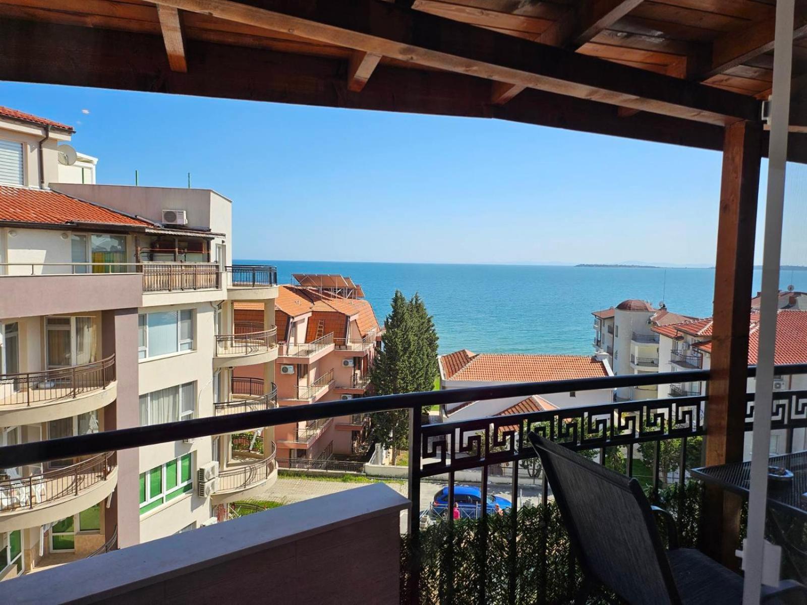 Larenta Sveti Vlas, Ulitsa Cherno More 12 Exterior photo
